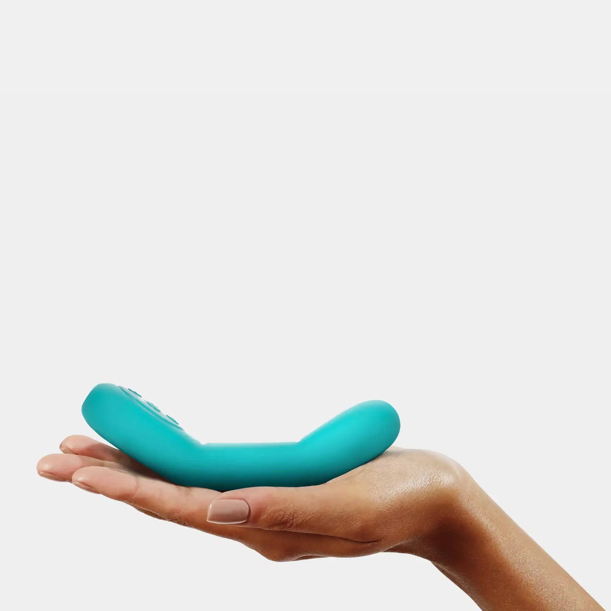 Poco | Device in Hand | Mens Health Downunder